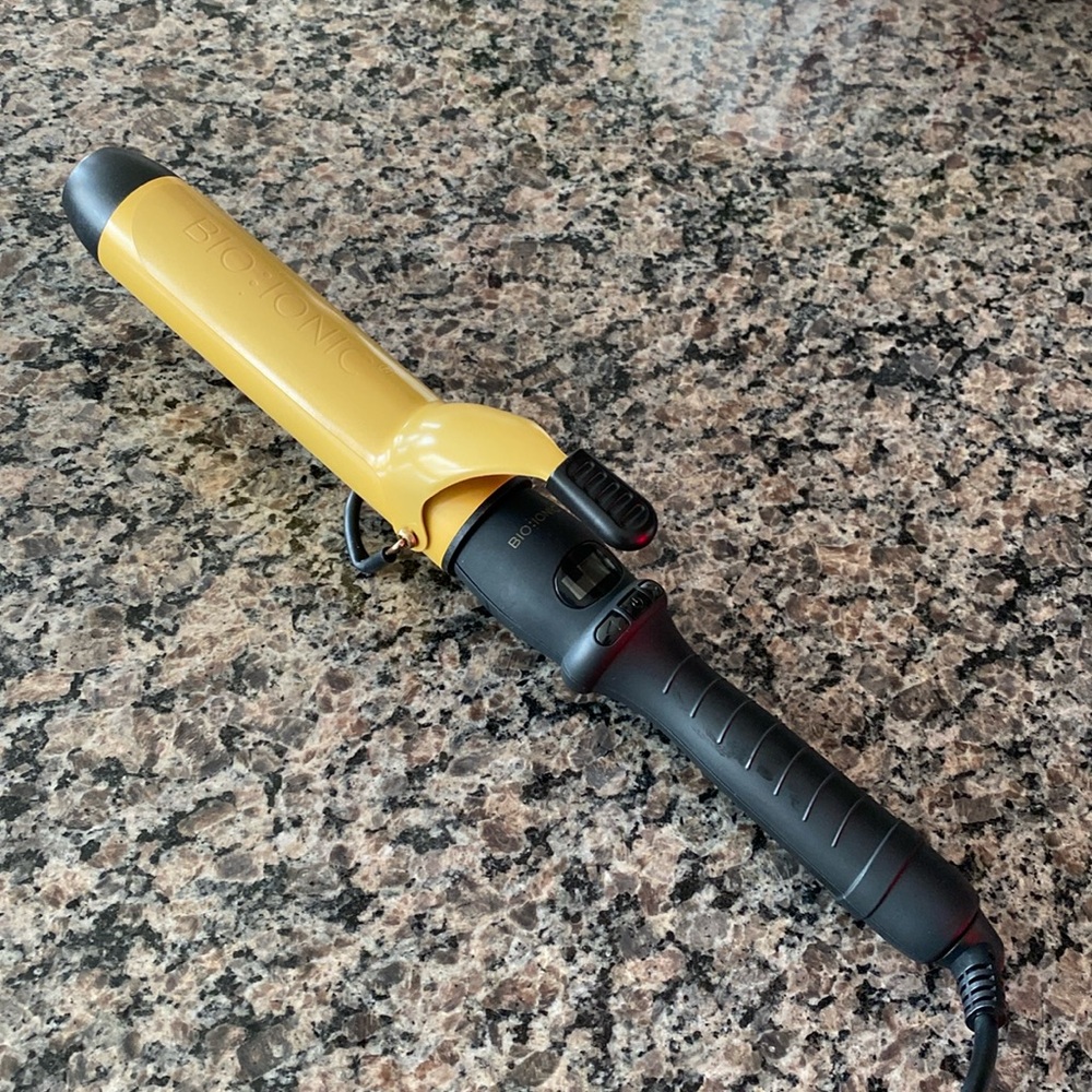 Bio Ionic GoldPro 1.5” Curling Iron